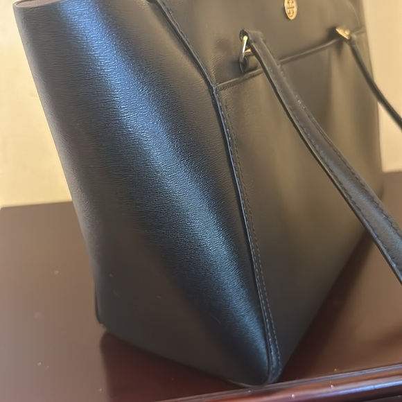 Tory Burch black tote - Picture 4 of 6